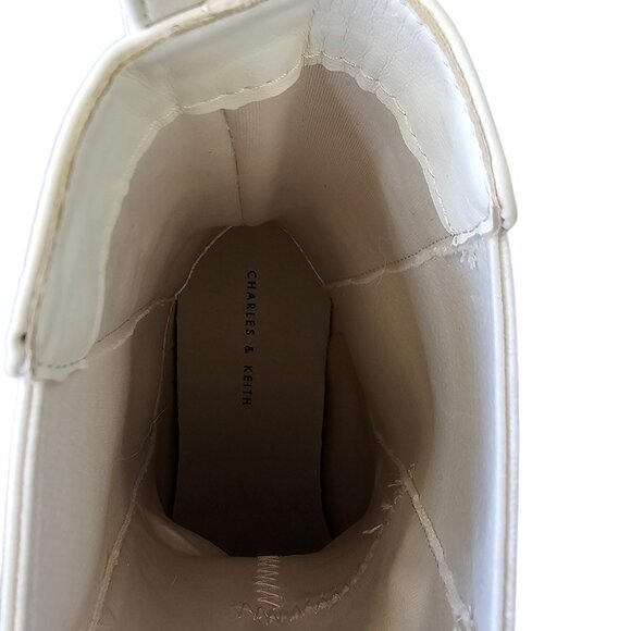 Charles & Keith Lug Sole Platform Rubber / Faux Leather Boots, Cream, Size 38/8 - Picture 4 of 9
